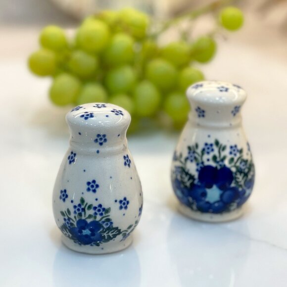 Gorgeous Artisan Imported Salt & Pepper Set - Poland-NEW - Picture 1 of 15